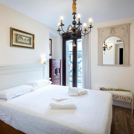 Az El Balcon De Cesar Augusto Lägenhet Zaragoza Exteriör bild