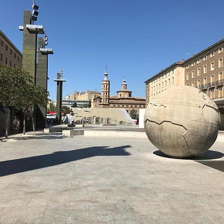 Az El Balcon De Cesar Augusto Lägenhet Zaragoza Exteriör bild